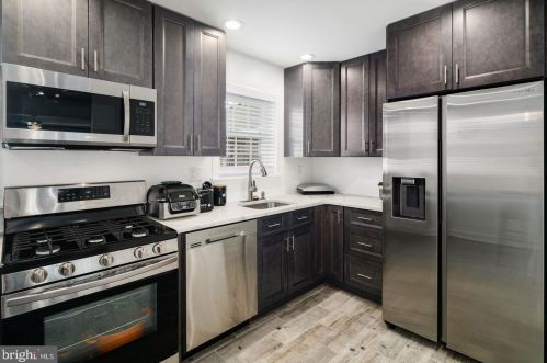 8615 Jackson St, Philadelphia PA  19136-2107 exterior