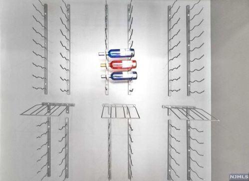 19 Duck Pond Rd, Demarest NJ  07627-2305 exterior