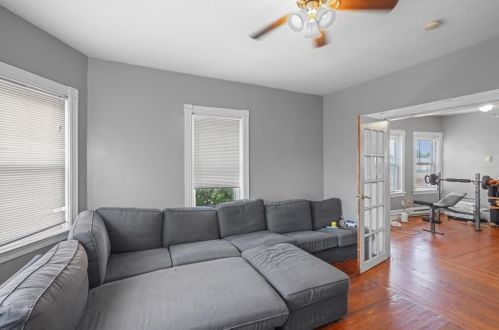 18 Daniel Ave, Providence RI 02909-4714 exterior