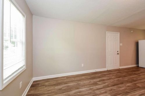 2210 Abner Pl, Atlanta GA  30318-3516 exterior