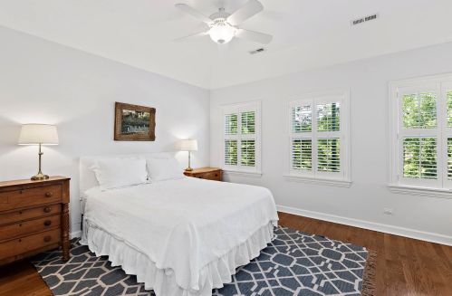 1749 Fern Ct, Chicago IL 60614-5606 exterior