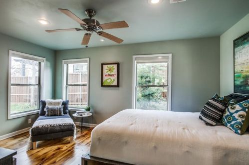 8650 Daytonia Ave, Dallas TX 75218-4115 exterior