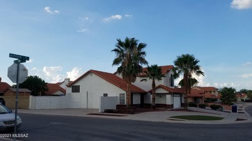 9537 Ashford Dr, Tucson, AZ 85747-9204