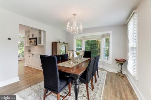 1326 Kirby Rd, Mc Lean VA  22101-2409 exterior