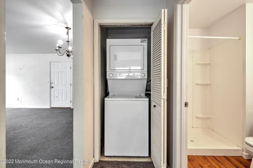 147 Harlequin Glade, Berkeley Township NJ  08721-1394 exterior