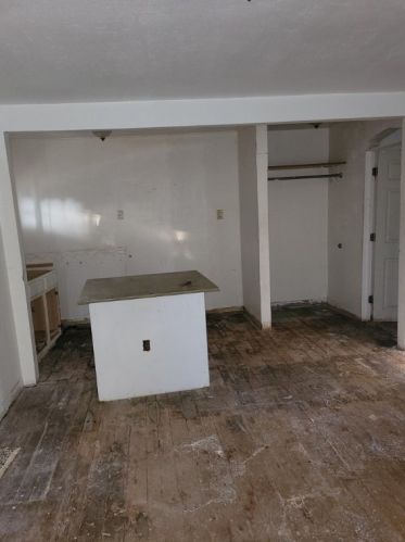 153 Jucunda St, Pittsburgh PA 15210-1658 exterior