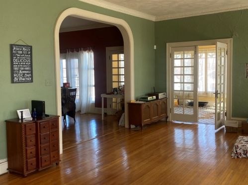 415 Western Ave, Joliet IL 60435-7065 exterior