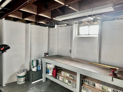 3673 18th St, Milwaukee WI  53221-1551 exterior