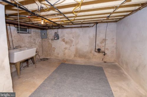 4443 Edgemont St, Philadelphia PA  19137-1617 exterior