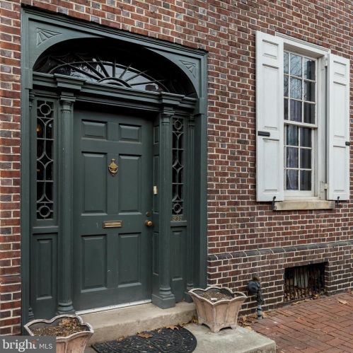 231 Orange St, Lancaster PA  17602-2914 exterior