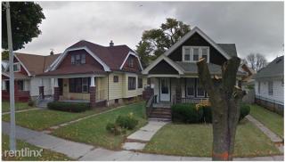 4132 25th St, Milwaukee WI  53209-6614 exterior