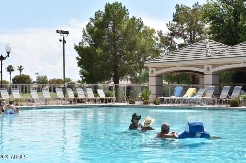 23814 Stoney Lk Dr, Chandler AZ 85248-6147 exterior