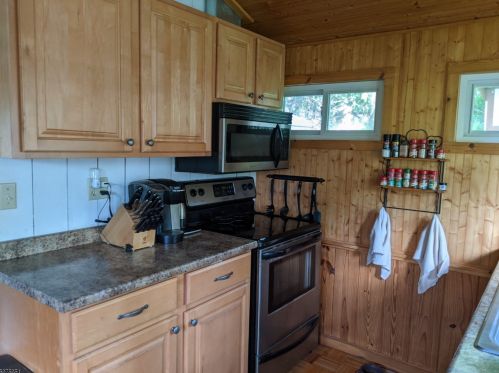 17 Sunset Trl, Sparta, NJ 07871-2222