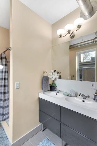 923 Mellon St, Pittsburgh PA 15206-2129 exterior