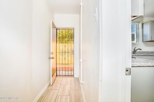 4020 Montecito St, Tucson AZ 85711-4873 exterior