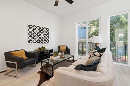 839 Flat Shoals Ave, Atlanta, GA 30316-2122