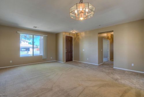 4055 Aire Libre Ave, Phoenix AZ  85053-2765 exterior