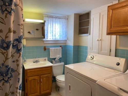 80 Farm Ln, Seabrook NH 03874-4205 exterior