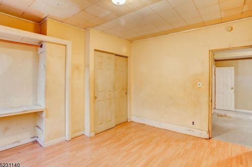 32 Butler St, Paterson NJ 07524-1926 exterior