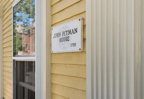 21 George St, Providence RI  02905-3613 exterior