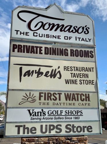 5104 32nd St, Phoenix AZ  85018-1473 exterior