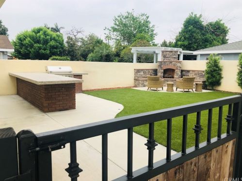 16221 Oregon Ave, Bellflower, CA 90706-5068