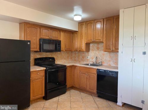 12909 Chathlake Ln, Silver Spring MD  20904-3329 exterior