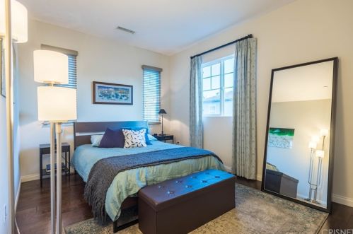 4134 Galapagos Way, Oxnard CA 93035-1432 exterior