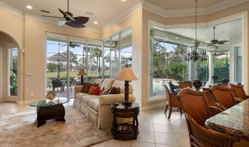 2489 Augusta Dr, Naples FL exterior