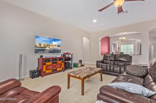 1461 Carriage Ln, Chandler AZ 85224-1103 exterior