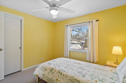 1834 Edward Ln, Milwaukee WI 53209-2814 exterior