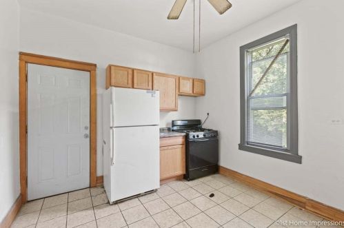 1522 71 Pl, Chicago IL 60629-4340 exterior