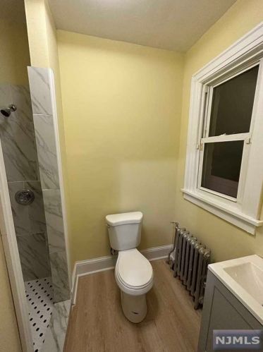 404 38th St, Paterson NJ 07504-1413 exterior