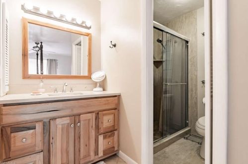 3770 25 Ave, Naples FL 34120-4367 exterior