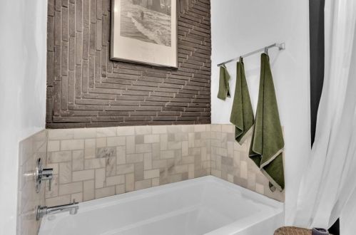 548 Holderness St, Atlanta GA 30310-1750 exterior