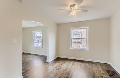 2122 19 Ave, Broadview IL 60153-1462 exterior