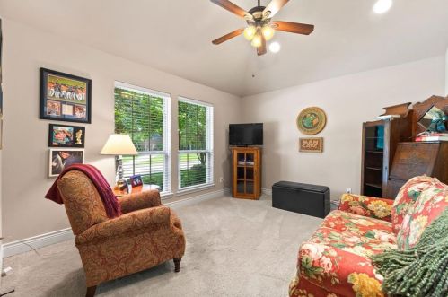 161 Frst Hts Ln, Montgomery TX 77316-2807 exterior