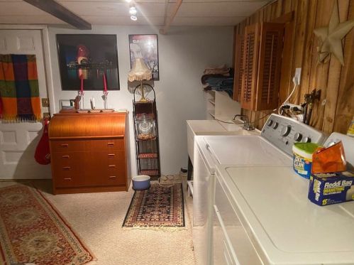 14 Aventine Ave, Providence RI 02904-1211 exterior