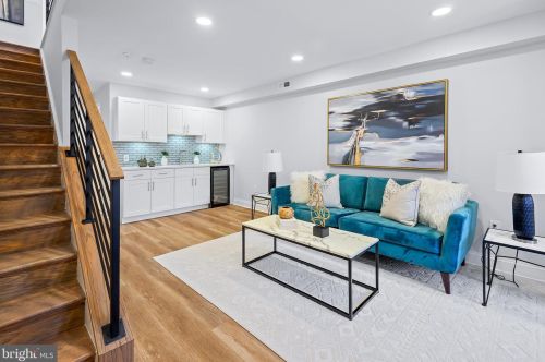 1551 4th St, Washington DC  20001-1905 exterior