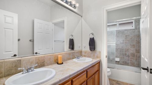 5305 Garlenda Dr, Folsom CA  95762-5534 exterior