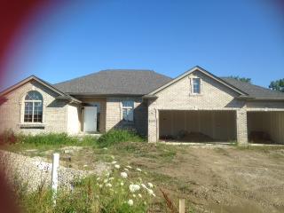 53299 Joann Marie Dr, New Baltimore MI  48047-2748 exterior