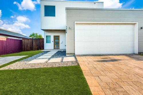 1326 Claude St, Dallas TX  75203-3333 exterior