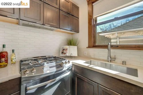 2631 Regent St, Berkeley CA 94705-2111 exterior