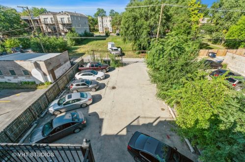 5322 King Dr, Chicago IL  60615-3608 exterior