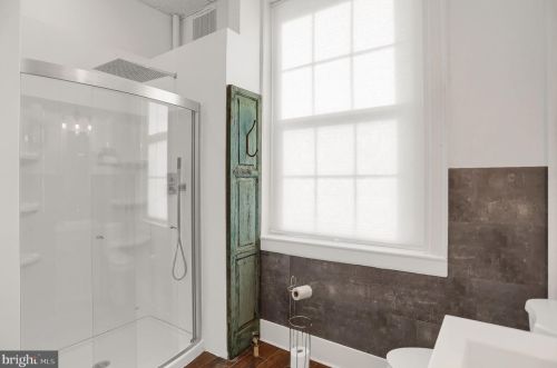 301 Penn St, Huntingdon PA 16652-1609 exterior