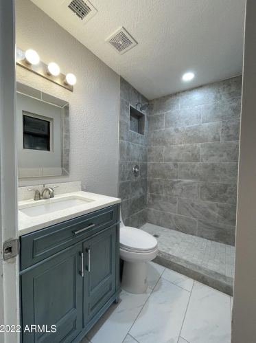 4444 48 Dr, Phoenix AZ 85031-1301 exterior