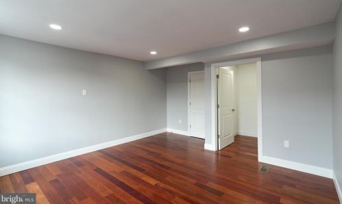 1021 Ellsworth St, Philadelphia PA  19147-4637 exterior