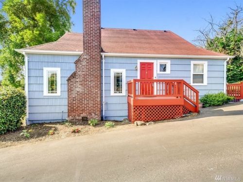 353 Taylor Ave, Seattle, WA 98057-5115