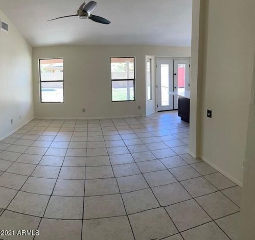 4836 Boston St, Chandler, AZ 85226-4876