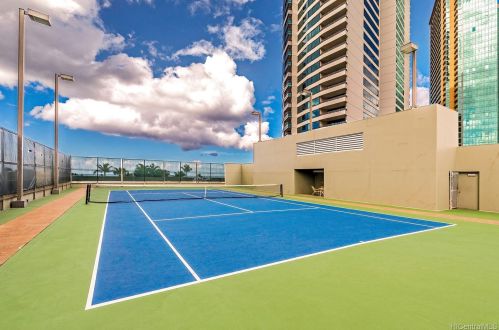 1330 Ala Moana Blvd, Honolulu HI  96814-4200 exterior